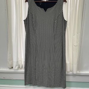 Talbots Black & White Honeycomb Patterned Shift Dress Women’s 14W